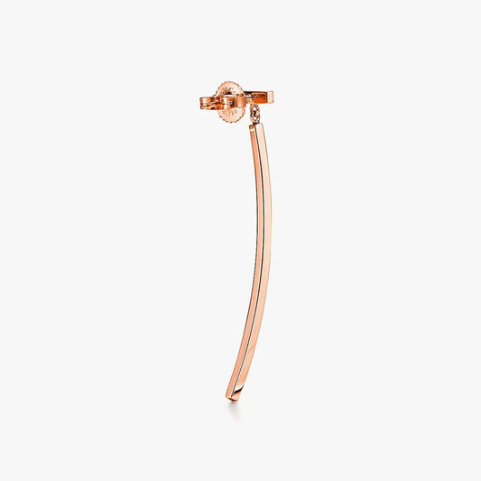 Bar Earrings in 18K Rose Gold